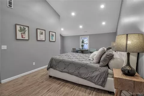 Bedroom - 6987 Putnam Dr, Evans, NY 14047 photo 4 of 9