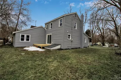 Exterior - 6987 Putnam Dr, Evans, NY 14047 photo 5 of 6