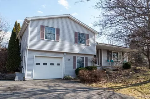 4509 Shelly Rd, Livonia, NY 14487