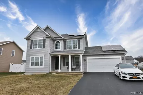 5 Aston Villa, Chili, NY 14514
