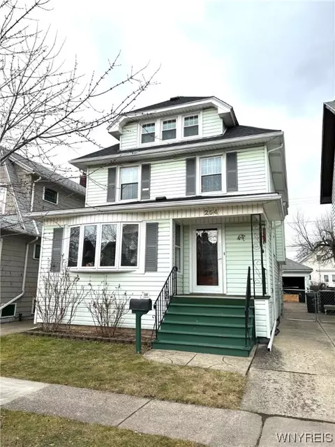 254 E Hazeltine Ave, Kenmore, NY 14217