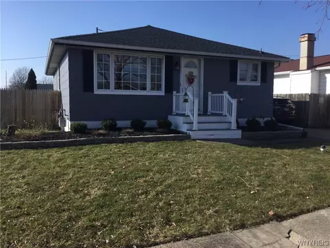 20 Dean Rd, Depew, NY 14043