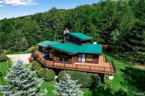 7242 Poverty Hill Rd, Ellicottville, NY 14731