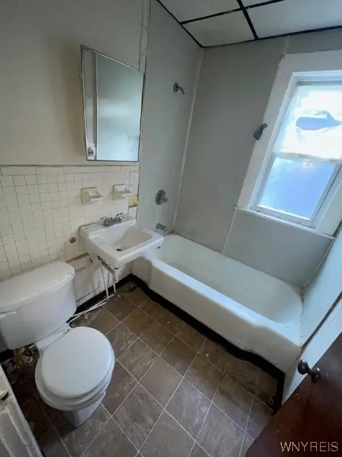71 Halbert St, Buffalo, NY 14214 photo 3