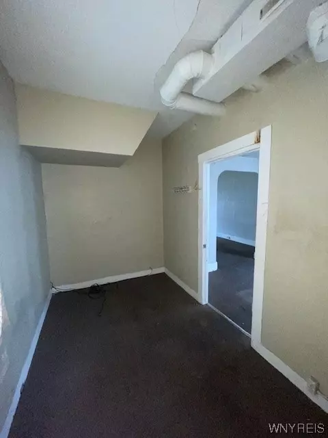 71 Halbert St, Buffalo, NY 14214 photo 6