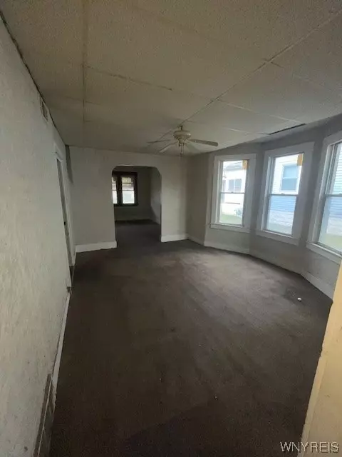 71 Halbert St, Buffalo, NY 14214 photo 11