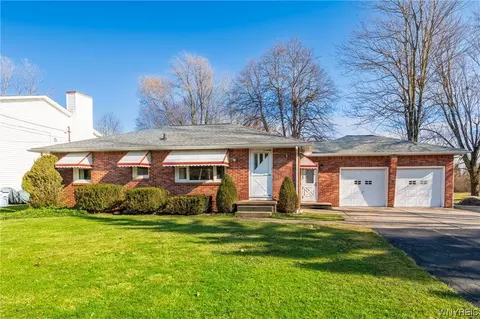 79 Heim Rd, Amherst, NY 14221