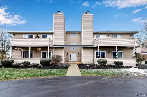 306 Sundown Trl #1H, Amherst, NY 14221