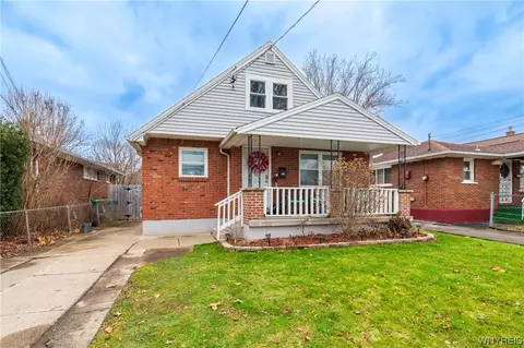 2418 Jerauld Ave, Niagara Falls, NY 14305