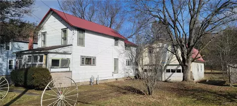 5 Windsor St, Cuba, NY 14727