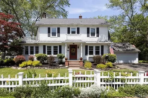 4430 Newton Rd, Hamburg, NY 14075