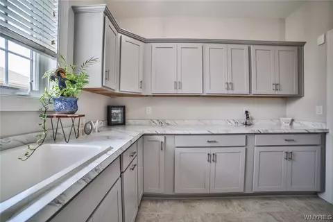 Kitchen - 912 Mohawk St, Lewiston, NY 14092 photo 5 of 5