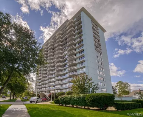 1088 Delaware Ave #5H, Buffalo, NY 14209