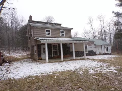 96 Wapseny Rd, Bolivar, NY 14754