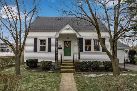 80 N Ellicott St, Amherst, NY 14221