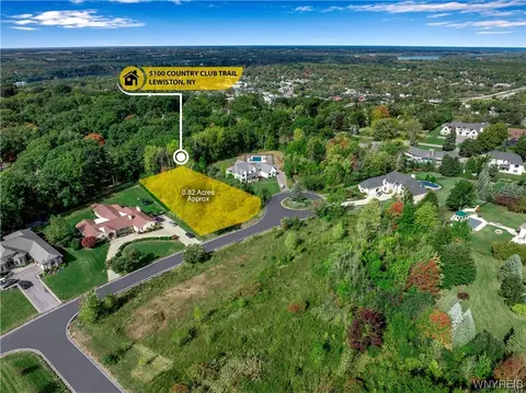 5100 Country Club Trl, Lewiston, NY 14092