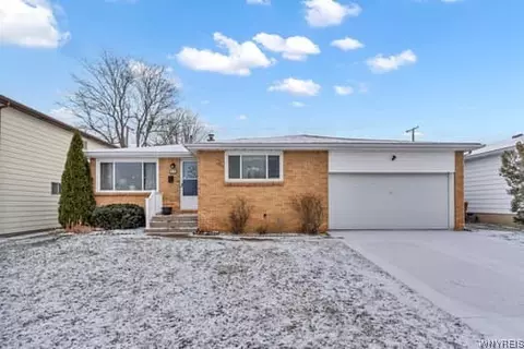 88 Bernice Dr, Cheektowaga, NY 14225