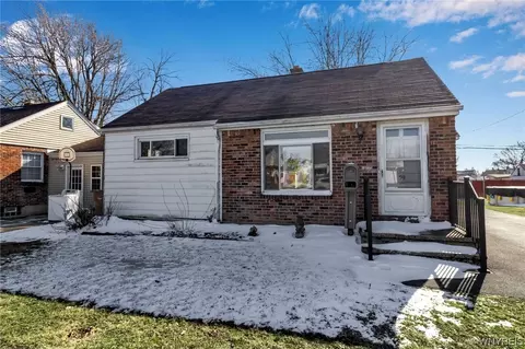 59 Danbury Dr, Cheektowaga, NY 14225