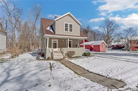 11012 Main St, Perrysburg, NY 14129