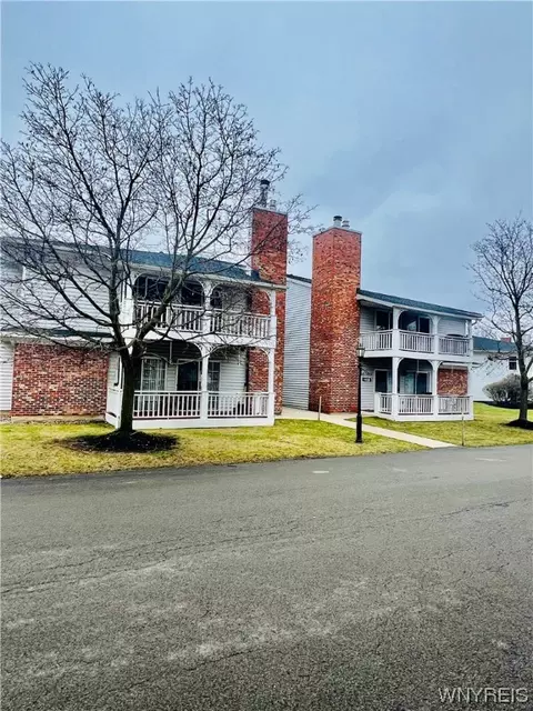 1155 Youngs Rd #B, Amherst, NY 14221