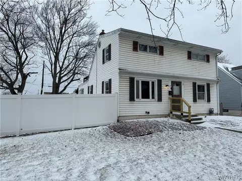 7 S Hedley St, Cheektowaga, NY 14206