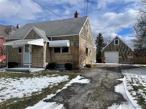 209 Helen St, Cheektowaga, NY 14206
