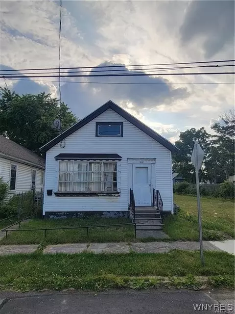 210 Coit St, Buffalo, NY 14212
