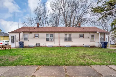 46 Winstead Rd, Lackawanna, NY 14218