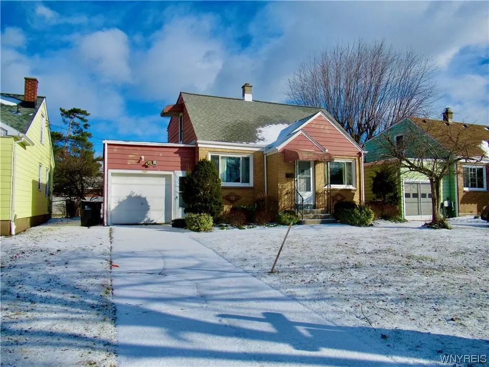 267 Lowell Rd, Buffalo, NY 14217 34 Photos Movoto