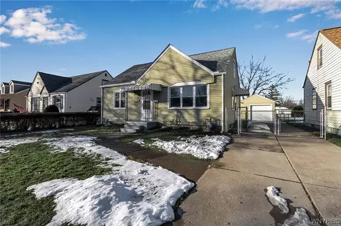 266 Mcconkey Dr, Buffalo, NY 14223
