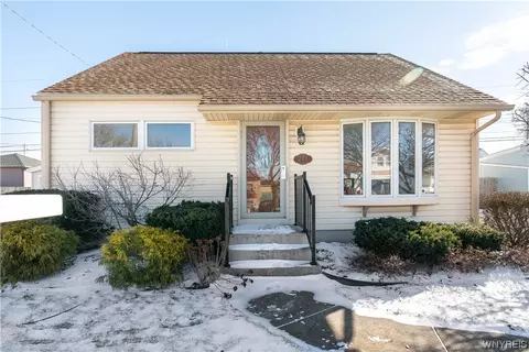 273 Currier Ave, Buffalo, NY 14212