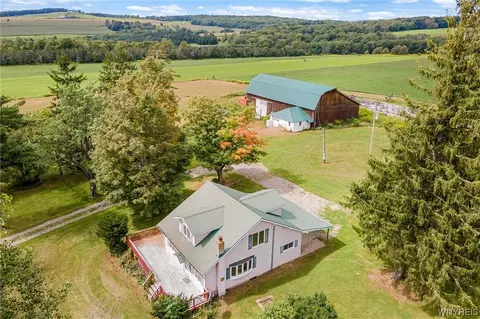 1366 Cr 30, Andover, NY 14806