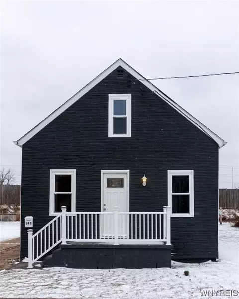 148 Emporium Ave, West Seneca, NY 14224