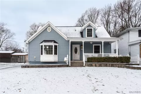 31 Woodrow Rd, Batavia, NY 14020