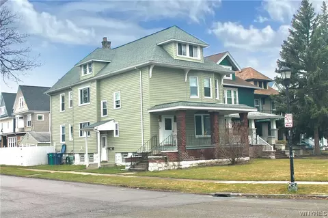 704 Mckinley Pkwy, Buffalo, NY 14220