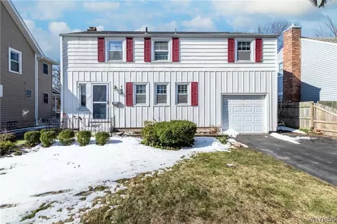 183 Roycroft Blvd, Amherst, NY 14226