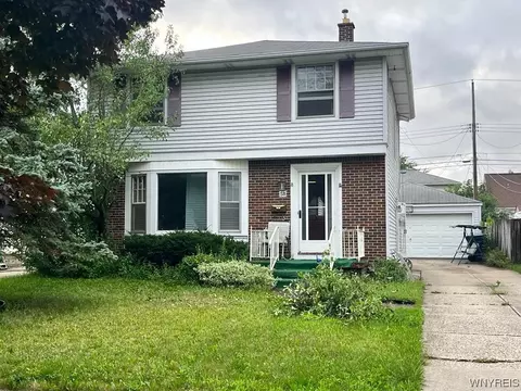 58 Margaret Rd, Amherst, NY 14226