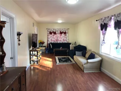 52 La Force Pl, Buffalo, NY 14207 photo 6