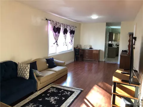 52 La Force Pl, Buffalo, NY 14207 photo 5