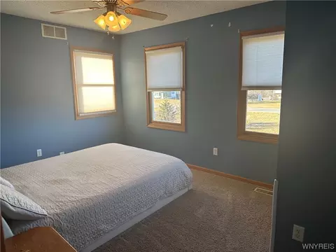 Bedroom - 971 Sturgeon Point Rd, Evans, NY 14047 photo 2 of 8