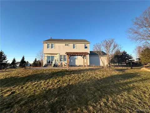 Exterior - 971 Sturgeon Point Rd, Evans, NY 14047 photo 5 of 6