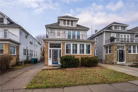 78 Carmel Rd, Buffalo, NY 14214
