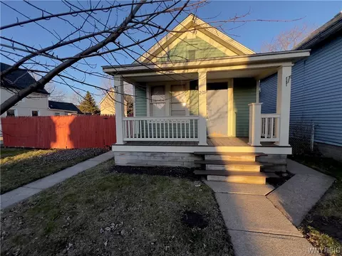 201 Thompson St, Buffalo, NY 14207