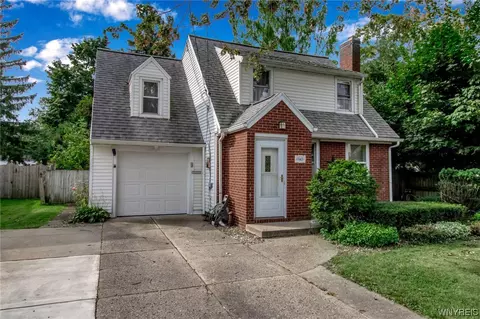 143 Norwood Ave, Hamburg, NY 14075