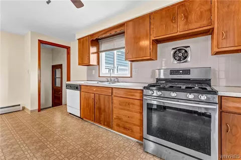 Kitchen - 146 Marrano Dr, Depew, NY 14043 photo 2 of 6