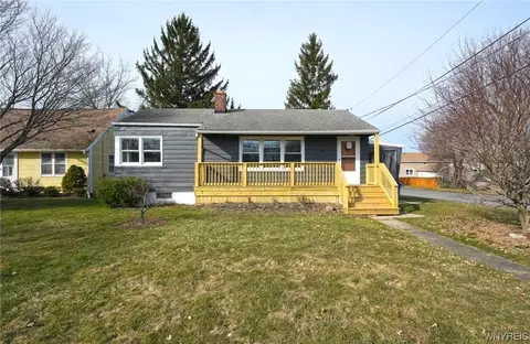171 Orchard Park Rd, West Seneca, NY 14224