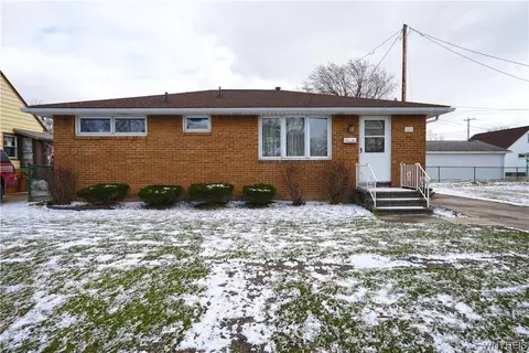 323 N Pleasant Pkwy, Cheektowaga, NY 14206
