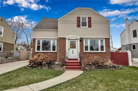 222 Lowell Rd, Buffalo, NY 14217