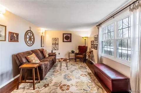 Living - 1346 Independence Dr, Evans, NY 14040 photo 2 of 5