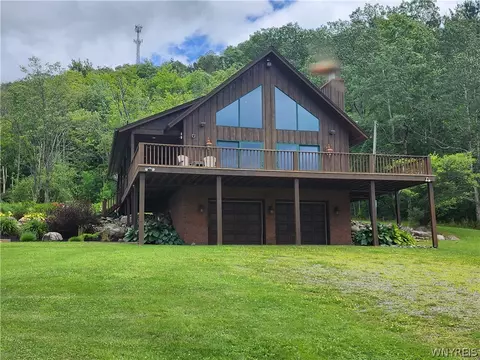7636 Route 219 N, Ellicottville, NY 14731